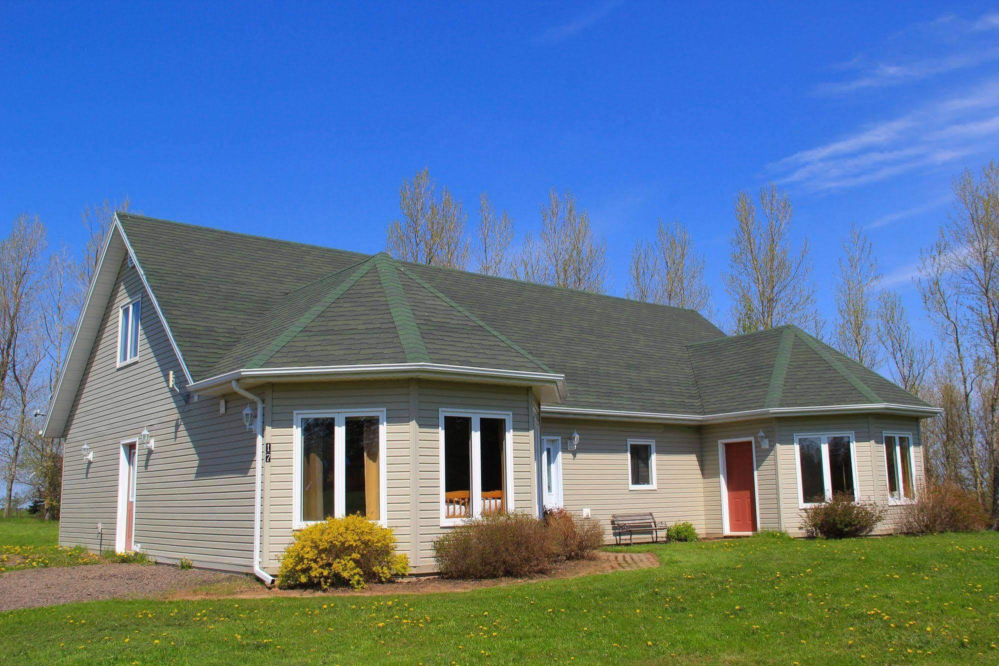 Swept Away Cottages Cavendish Extérieur photo