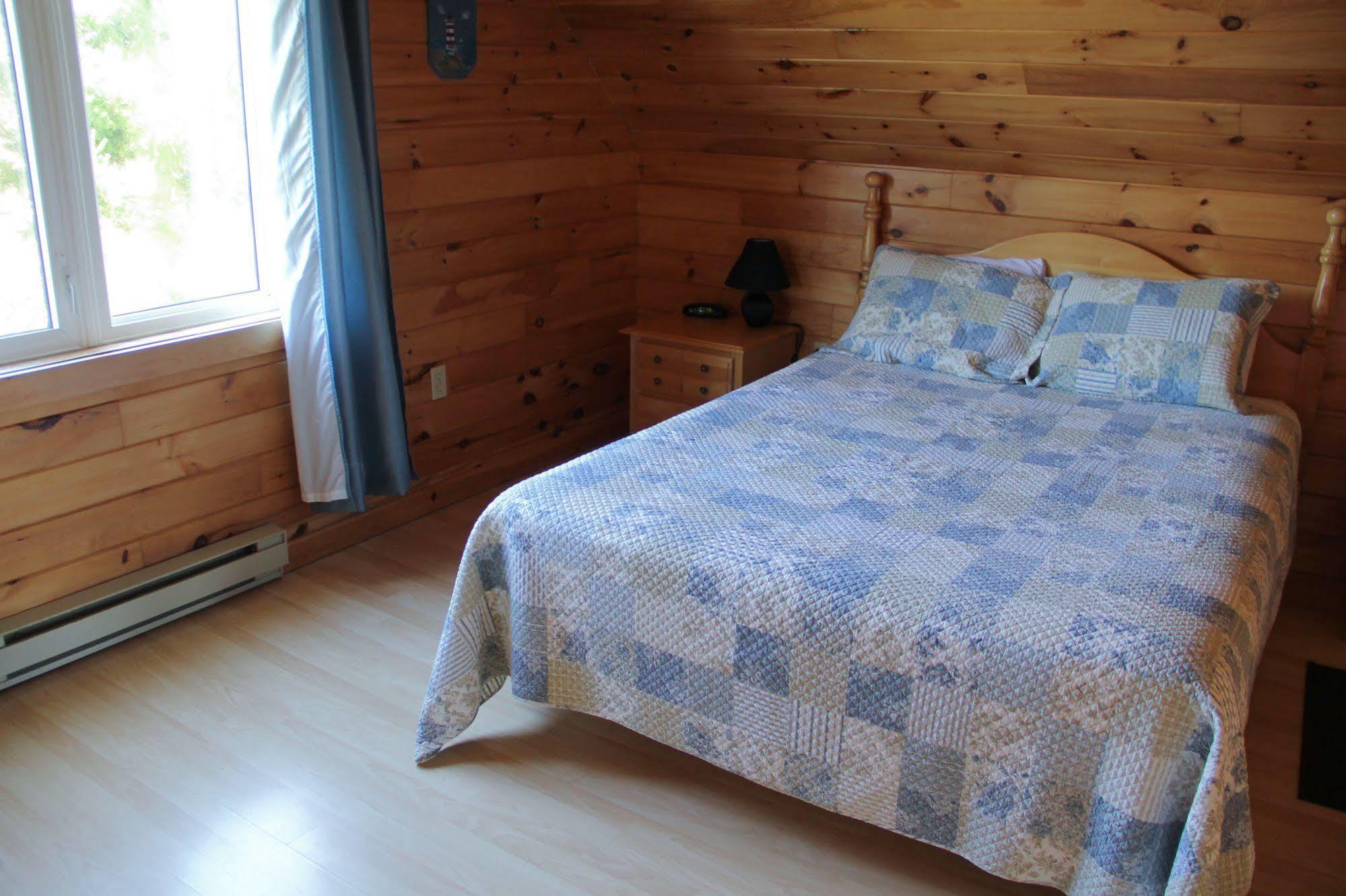 Swept Away Cottages Cavendish Extérieur photo