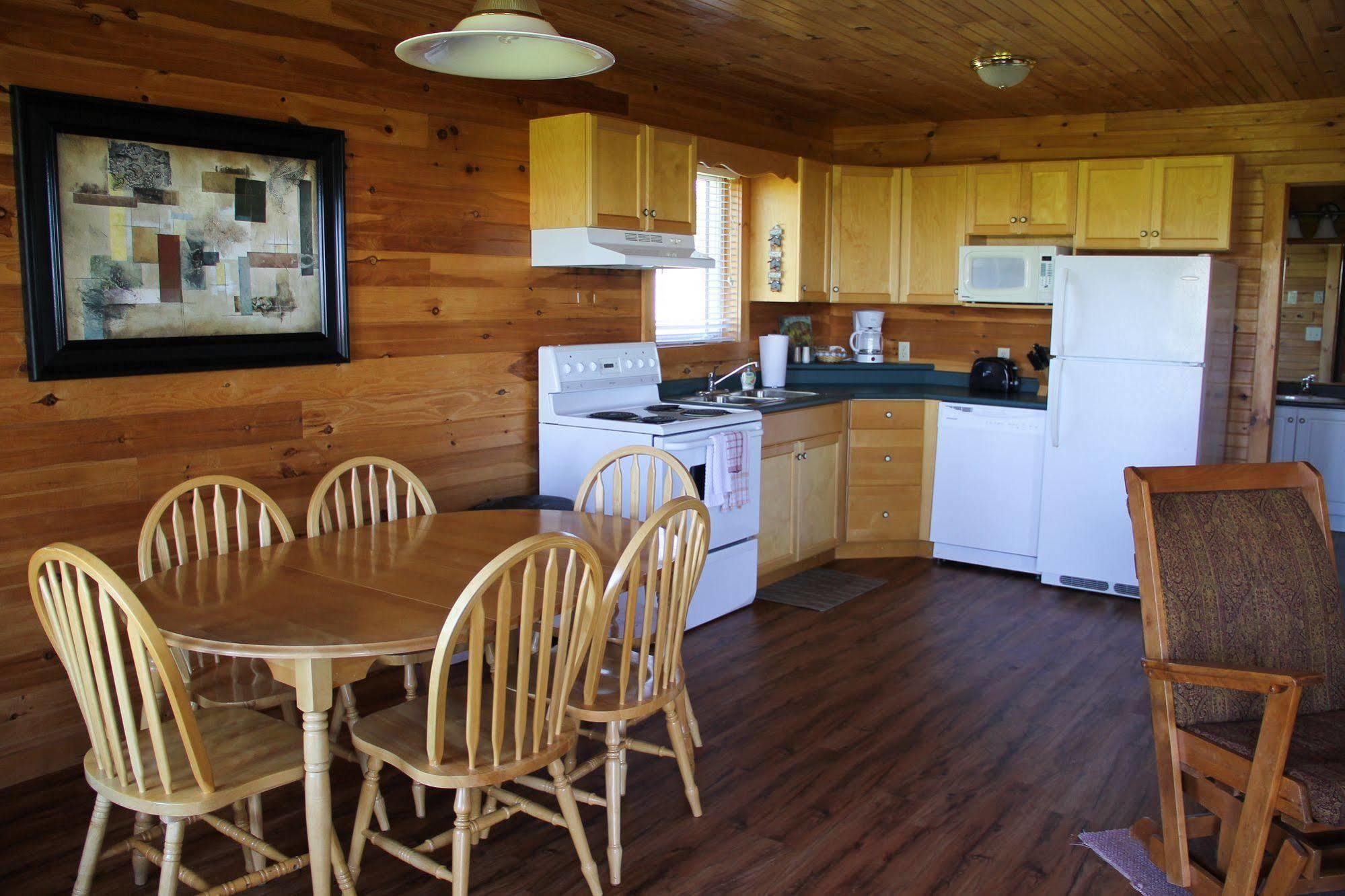 Swept Away Cottages Cavendish Extérieur photo